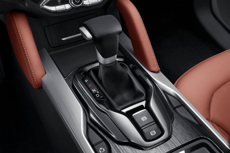 Детали интерьера Brilliance V6 2017 года  (фото 7 из 10)